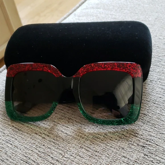 Gucci Red and Green Oversized Sunglasses Gucci Red/Green Enamel/Metal Oversized Gradient Lens  main image 4